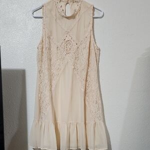Entro Cream Lace Detail Top